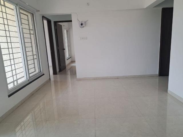 Rental | 2 BHK + Servant Room 726 Sq.Ft. Apartment in Majestique Towers