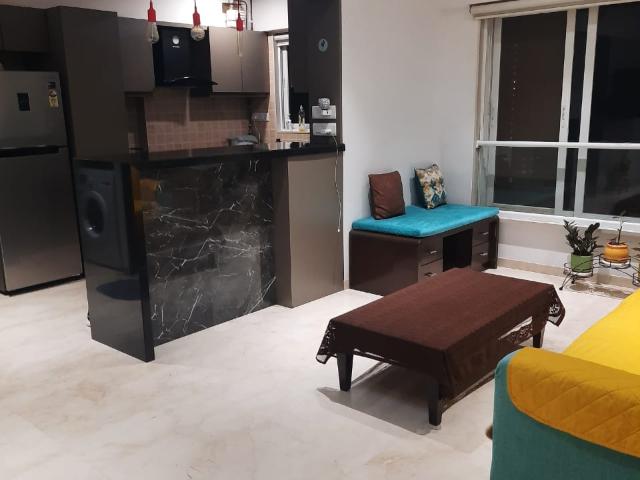 Rental | 2 BHK + Servant Room 850 Sq.Ft. Apartment in Pratham 5TH Element