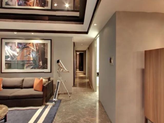 Rental | 2 BHK + Servant Room 800 Sq.Ft. Apartment in Lodha Worli