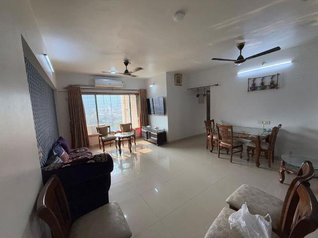 Rental | 2 BHK + Servant Room 900 Sq.Ft. Apartment in Kanakia Spaces Niharika