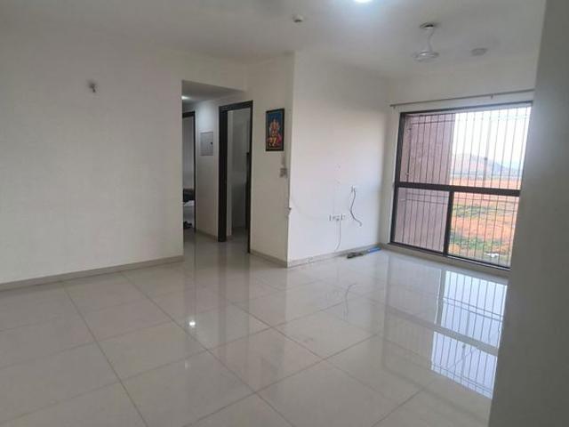 Rental | 2 BHK + Study Room 670 Sq.Ft. Apartment in Lodha Splendora River View
