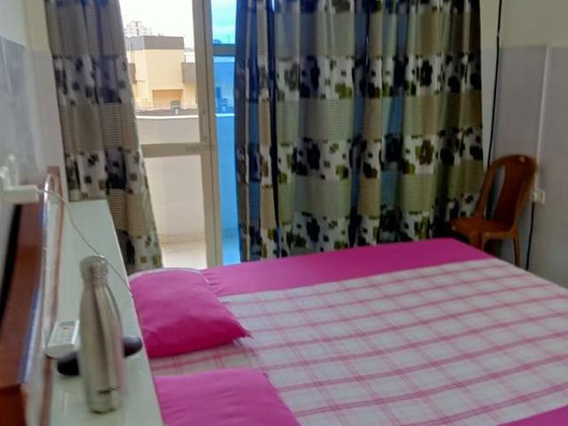 Rental | 2 BHK + Study Room 800 Sq.Ft. Apartment in Pyramid Midtown