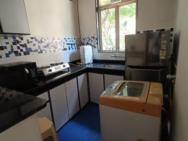 Rental | 2 BHK + Study Room 850 Sq.Ft. Apartment in Colaba