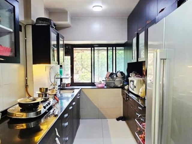 Rental | 2 BHK + Study Room 850 Sq.Ft. Apartment in Sumitra Sadan Vile Parle West