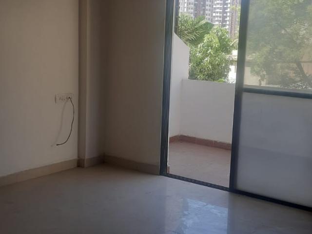 Rental | 2 BHK + Study Room 930 Sq.Ft. Apartment in Whispering Hills