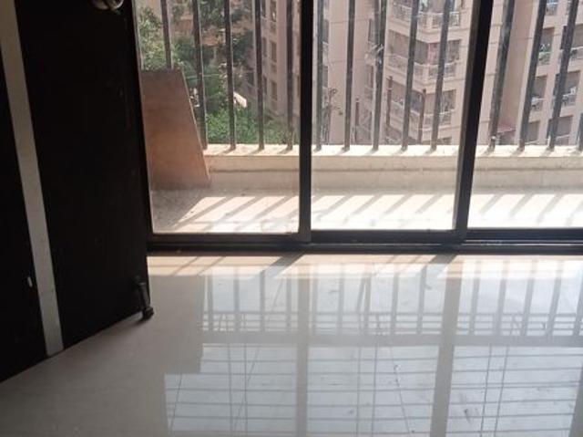 Rental | 2 BHK + Study Room 950 Sq.Ft. Apartment in Kohinoor Castles