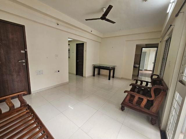 Rental | 2 BHK + Study Room 1050 Sq.Ft. Apartment in Magnum lifestyle