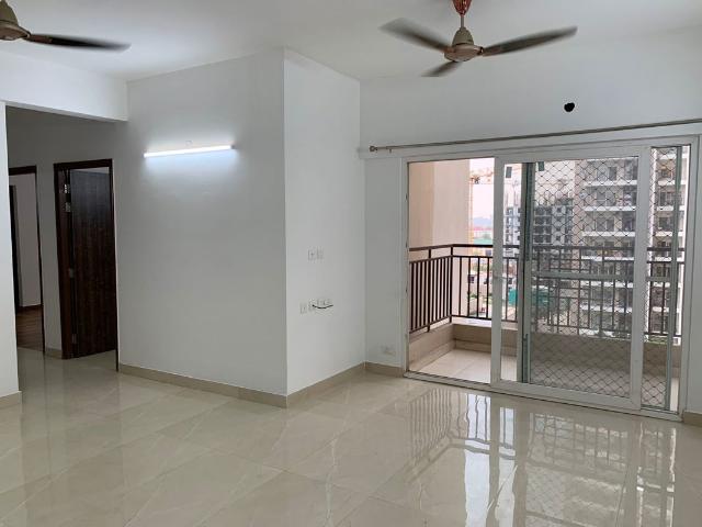Rental | 2 BHK + Study Room 1250 Sq.Ft. Apartment in Mahagun Moderne