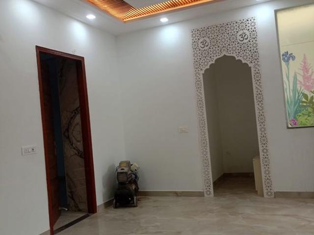 Rental | 2 BHK + Study Room 1320 Sq.Ft. Independent House in Sector 22