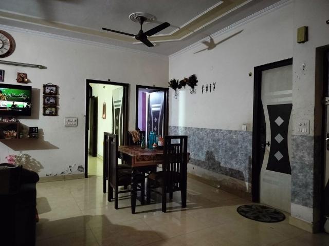 Rental | 2 BHK + Study Room 1350 Sq.Ft. Independent House in RWA Apartments Sector 20
