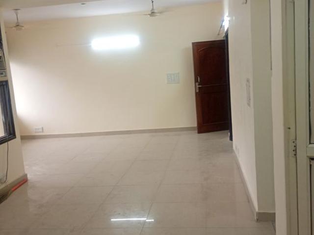 Rental | 2 BHK + Study Room 1600 Sq.Ft. Apartment in Sector 4 Dwarka