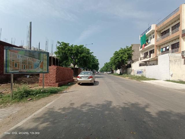 Rental | 2 BHK + Study Room 200 Sq.Yd. Independent House in Mullanpur
