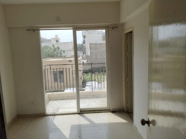 Rental | 2 BHK + Study Room,Extra Room 1087 Sq.Ft. Apartment in ACE Parkway