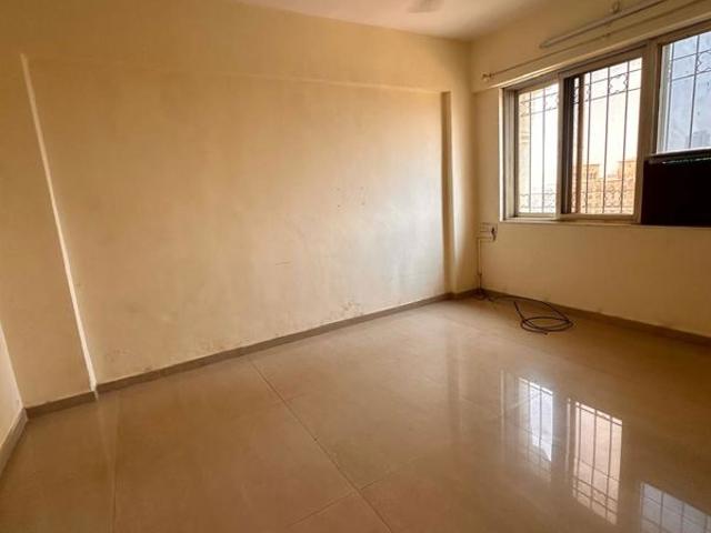 Rental | 2 BHK + Study Room,Store Room 1000 Sq.Ft. Apartment in Dosti Acres Aster