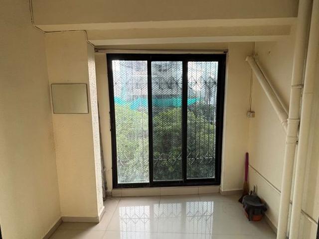 Rental | 2 BHK + Study Room,Store Room 1100 Sq.Ft. Apartment in Dheeraj Plaza
