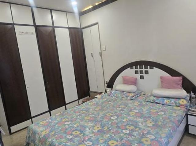Rental | 2 BHK + Store Room 650 Sq.Ft. Apartment in Babulnath