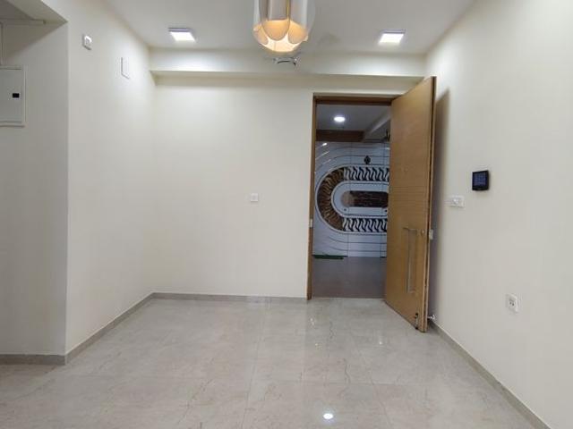 Rental | 2 BHK + Store Room 680 Sq.Ft. Apartment in Tata Serein