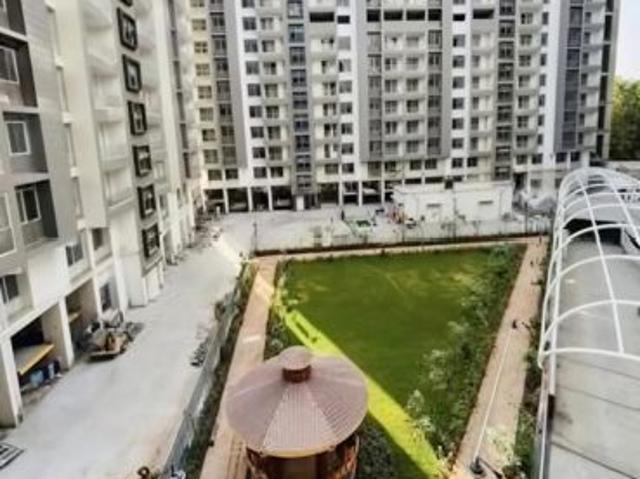 Rental | 2 BHK + Store Room 800 Sq.Ft. Apartment in Lake View Apartments Powai