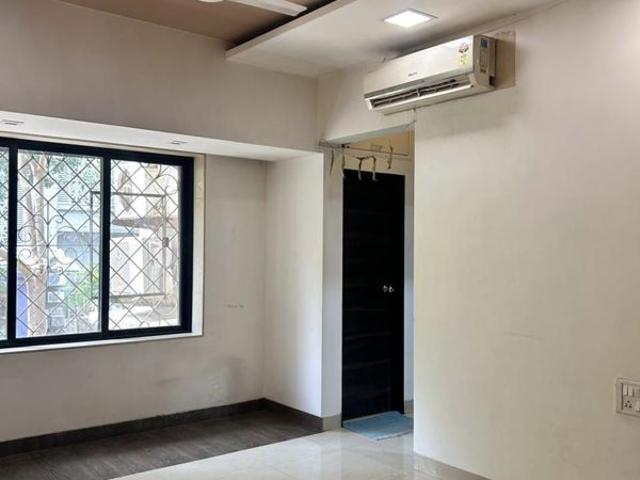 Rental | 2 BHK + Store Room 850 Sq.Ft. Apartment in Raheja Complex