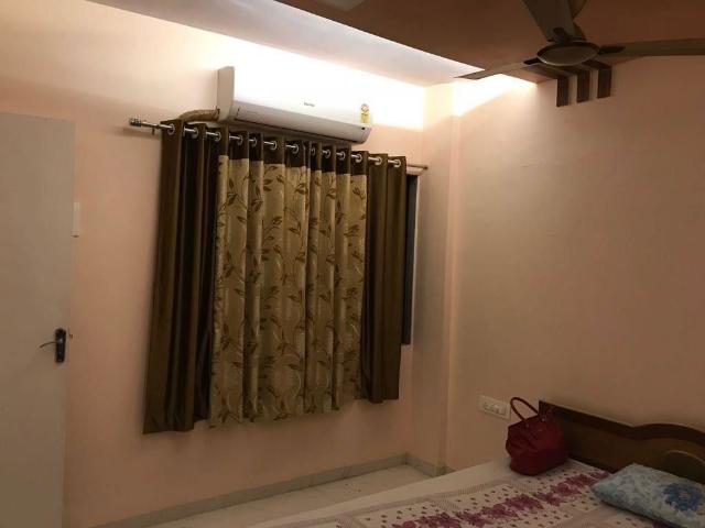 Rental | 2 BHK + Store Room 920 Sq.Ft. Apartment in Kavya Residency Thane