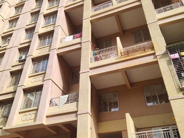 Rental | 2 BHK + Store Room 950 Sq.Ft. Apartment in G K Royale Hills