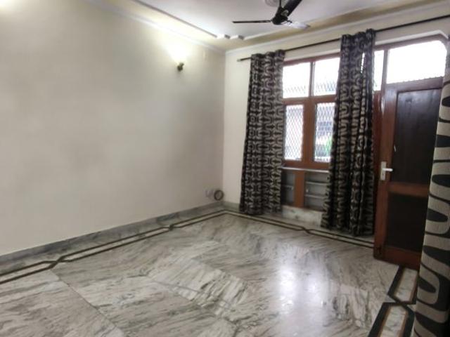 Rental | 2 BHK + Store Room 112 Sq.Mt. Independent House in Sector 52