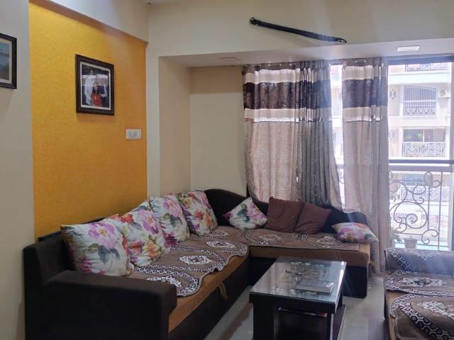 Rental | 2 BHK + Store Room 1200 Sq.Ft. Apartment in Tharwani Heritage
