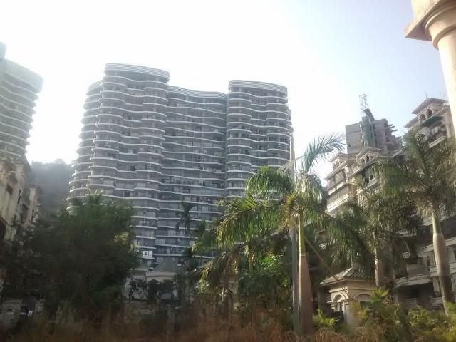 Rental | 2 BHK + Store Room 1200 Sq.Ft. Apartment in Adhiraj Gardens