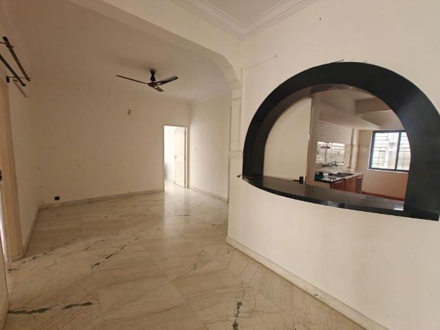 Rental | 2 BHK + Store Room 1200 Sq.Ft. Apartment in Cooke Town