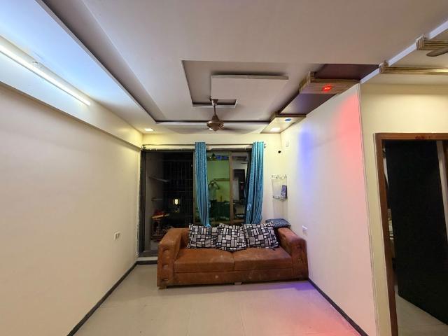 Rental | 2 BHK + Store Room 1213 Sq.Ft. Apartment in Geetanjali Heights