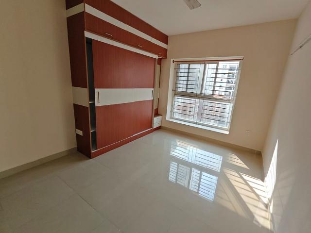 Rental | 2 BHK + Store Room 1250 Sq.Ft. Apartment in Godrej Aqua