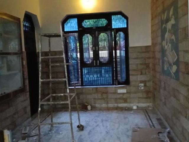 Rental | 2 BHK + Store Room 1250 Sq.Ft. Independent House in Gomti Nagar
