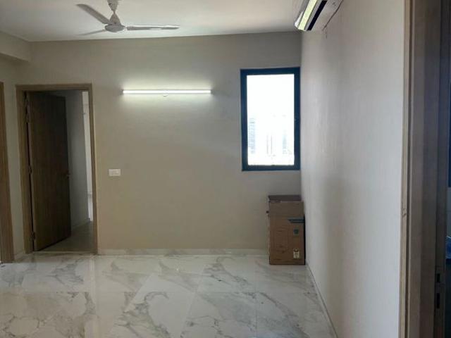 Rental | 2 BHK + Store Room 1408 Sq.Ft. Apartment in M3M Skywalk