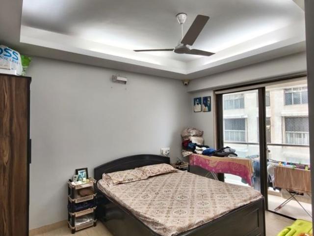 Rental | 2 BHK + Store Room 1400 Sq.Ft. Apartment in HDIL Metropolis Residences