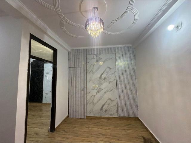 Rental | 2 BHK + Pooja Room 400 Sq.Ft. Independent House in RWA Apartments Sector 41