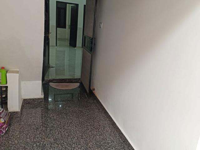 Rental | 2 BHK + Pooja Room 500 Sq.Ft. Independent House in RWA Apartments Sector 41