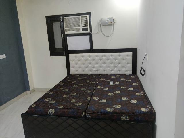 Rental | 2 BHK + Pooja Room 585 Sq.Ft. Independent House in Gomti Nagar