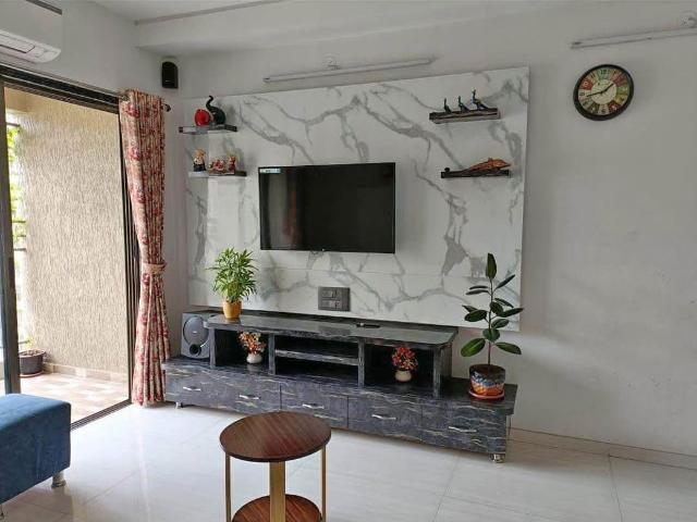 Rental | 2 BHK + Pooja Room 622 Sq.Ft. Apartment in Runwal Gardens Phase I