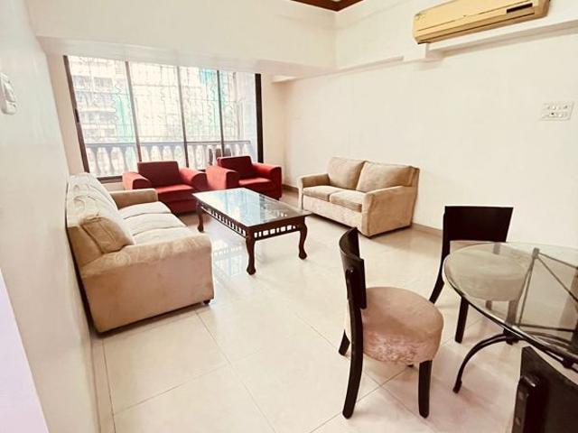 Rental | 2 BHK + Pooja Room 700 Sq.Ft. Apartment in Bandra West