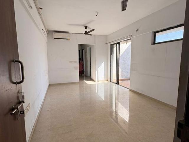 Rental | 2 BHK + Pooja Room 738 Sq.Ft. Apartment in Lodha Lakeshore Greens