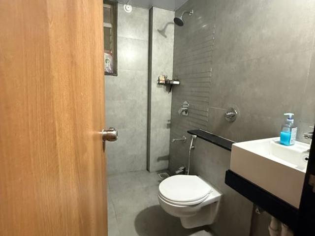 Rental | 2 BHK + Pooja Room 747 Sq.Ft. Apartment in Kohinoor Zen Estate