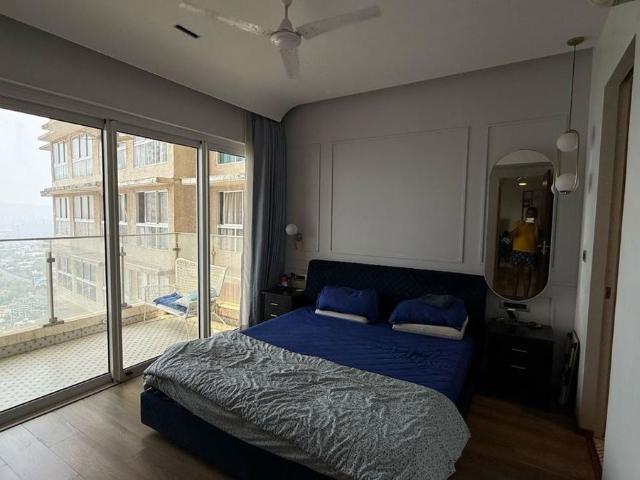 Rental | 2 BHK + Pooja Room 750 Sq.Ft. Apartment in Astoria CHS Santacruz