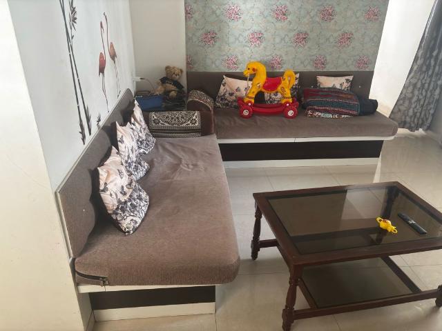 Rental | 2 BHK + Pooja Room 750 Sq.Ft. Apartment in Pride Park Springs