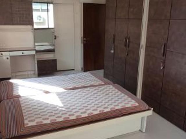Rental | 2 BHK + Pooja Room 760 Sq.Ft. Apartment in Gokul Apartment Marine