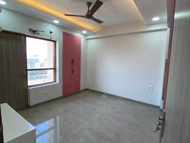 Rental | 2 BHK + Pooja Room 800 Sq.Ft. Apartment in Signature Global Prime