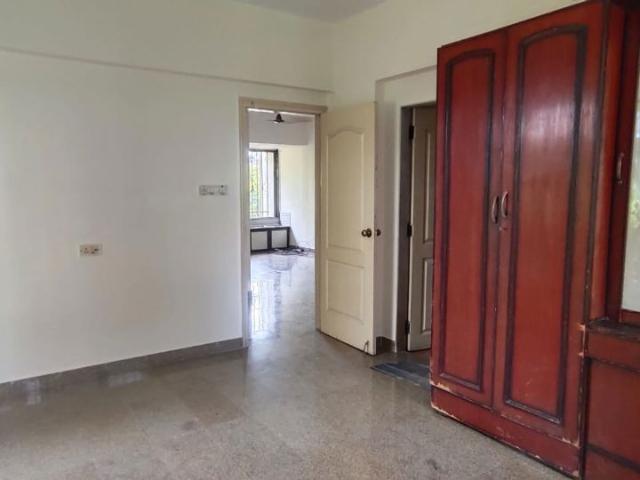 Rental | 2 BHK + Pooja Room 800 Sq.Ft. Apartment in Skyrise Apartments
