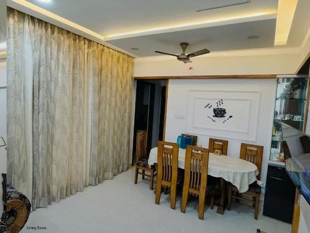 Rental | 2 BHK + Pooja Room 850 Sq.Ft. Apartment in Majestique Towers East Phase 1