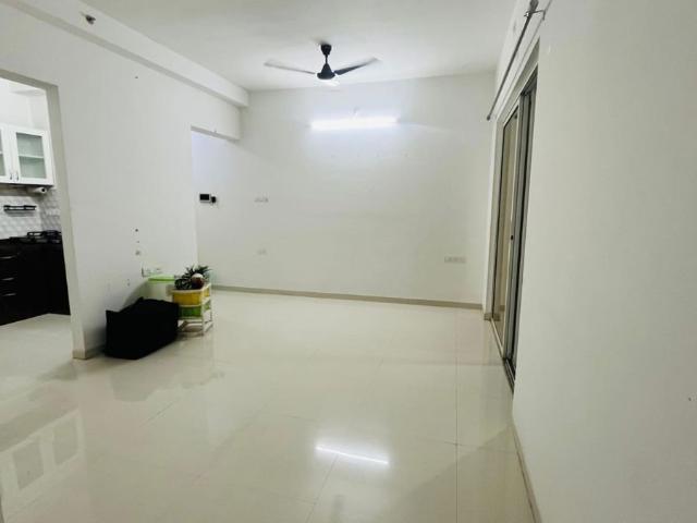 Rental | 2 BHK + Pooja Room 850 Sq.Ft. Apartment in Gera Enclave