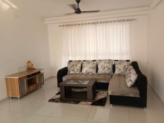 Rental | 2 BHK + Pooja Room 850 Sq.Ft. Apartment in Goel Ganga Platino
