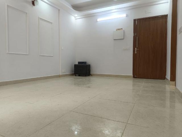 Rental | 2 BHK + Pooja Room 900 Sq.Ft. Apartment in Signature Global Prime